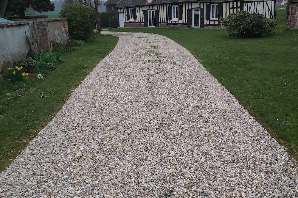 Foto 7 von 15: Country house, forest side