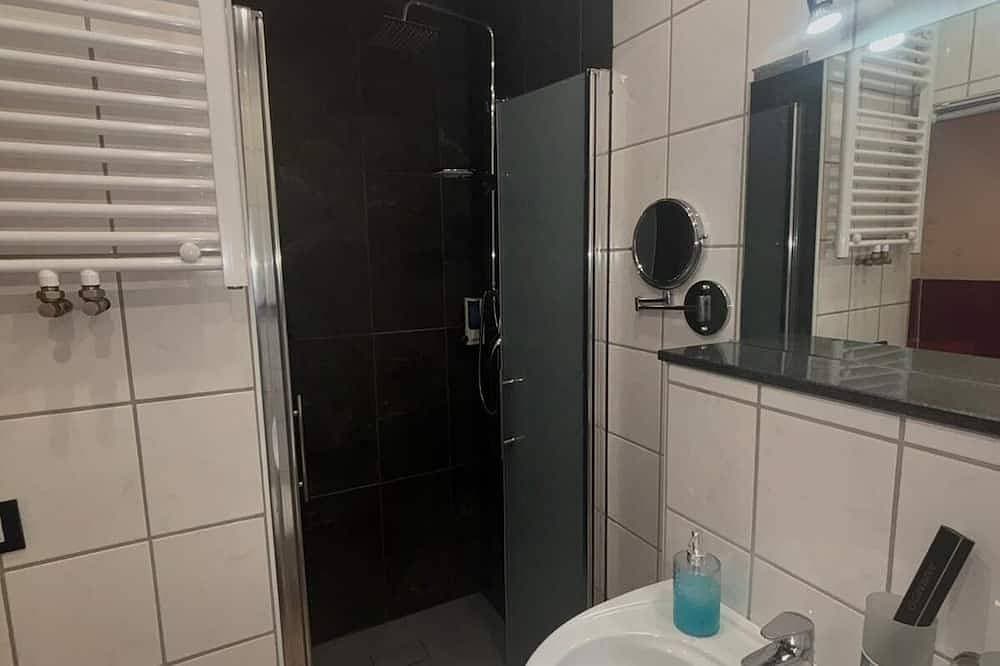 Foto 11 von 30: Zweibett-Apartment im Apartmenthaus Wertheim