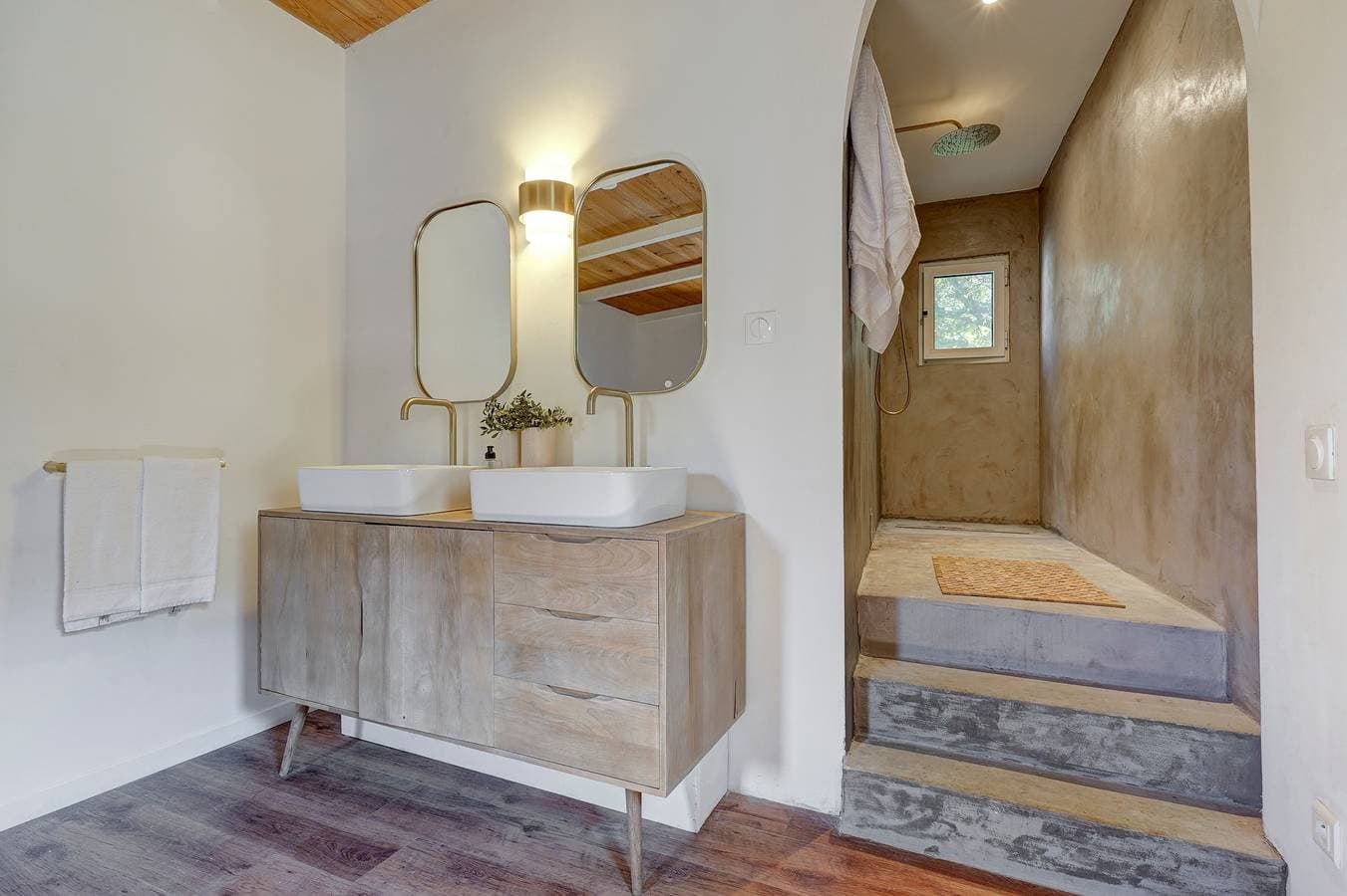 Foto 5 von 12: Ferienhaus für 2 Personen mit Pool