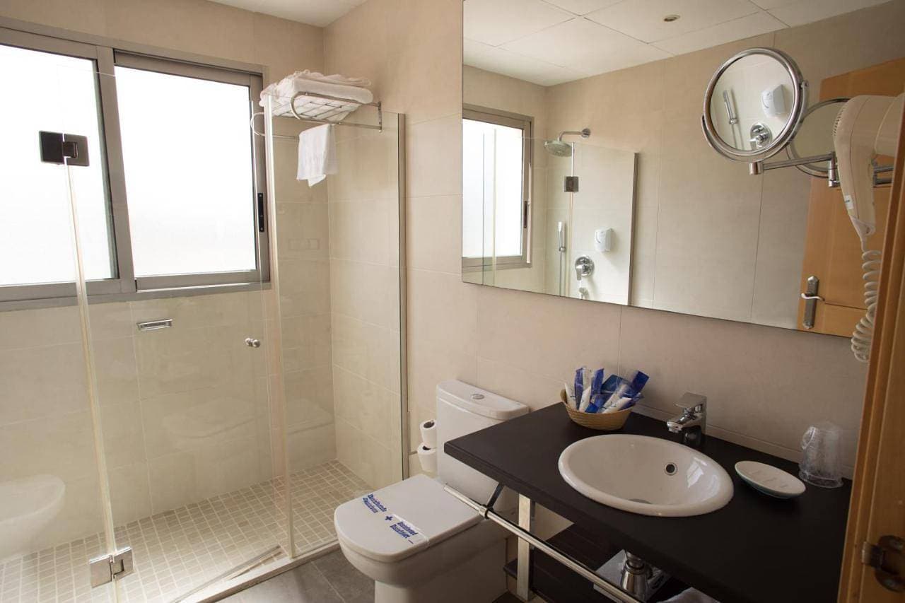 Foto 9 von 9: Double or Twin Room