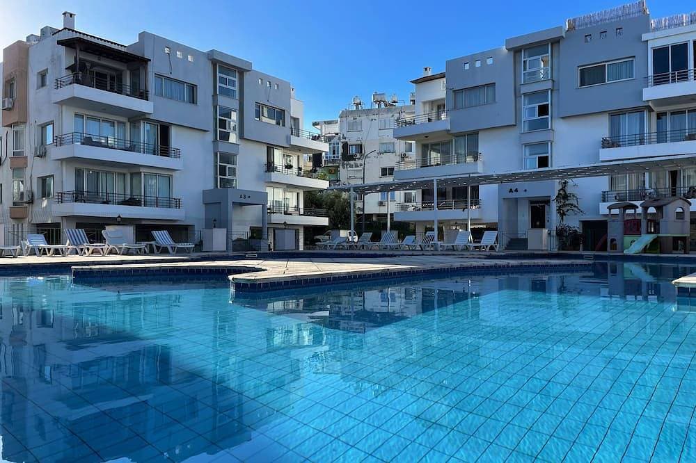 Terrific 2-bedroom apartment with AC in Girne 1