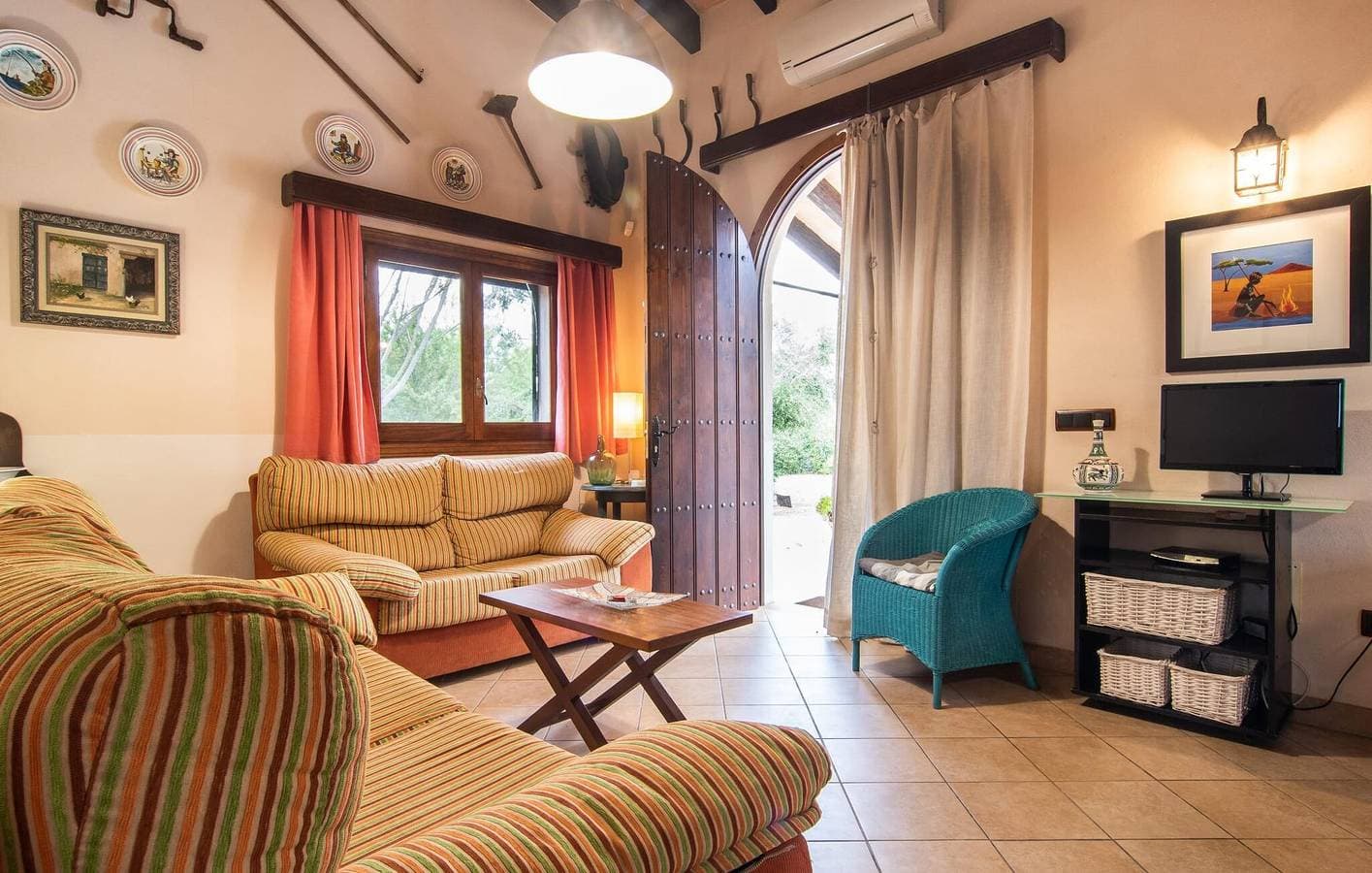 Foto 11 von 38: Gemütliche Terrassenwohnung mit Pool, Küche und Grill in Búger