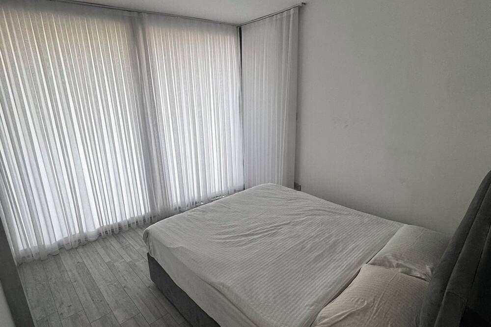 Foto 4 von 21: Girne- Geniş Teraslı Modern 2+1 Daire