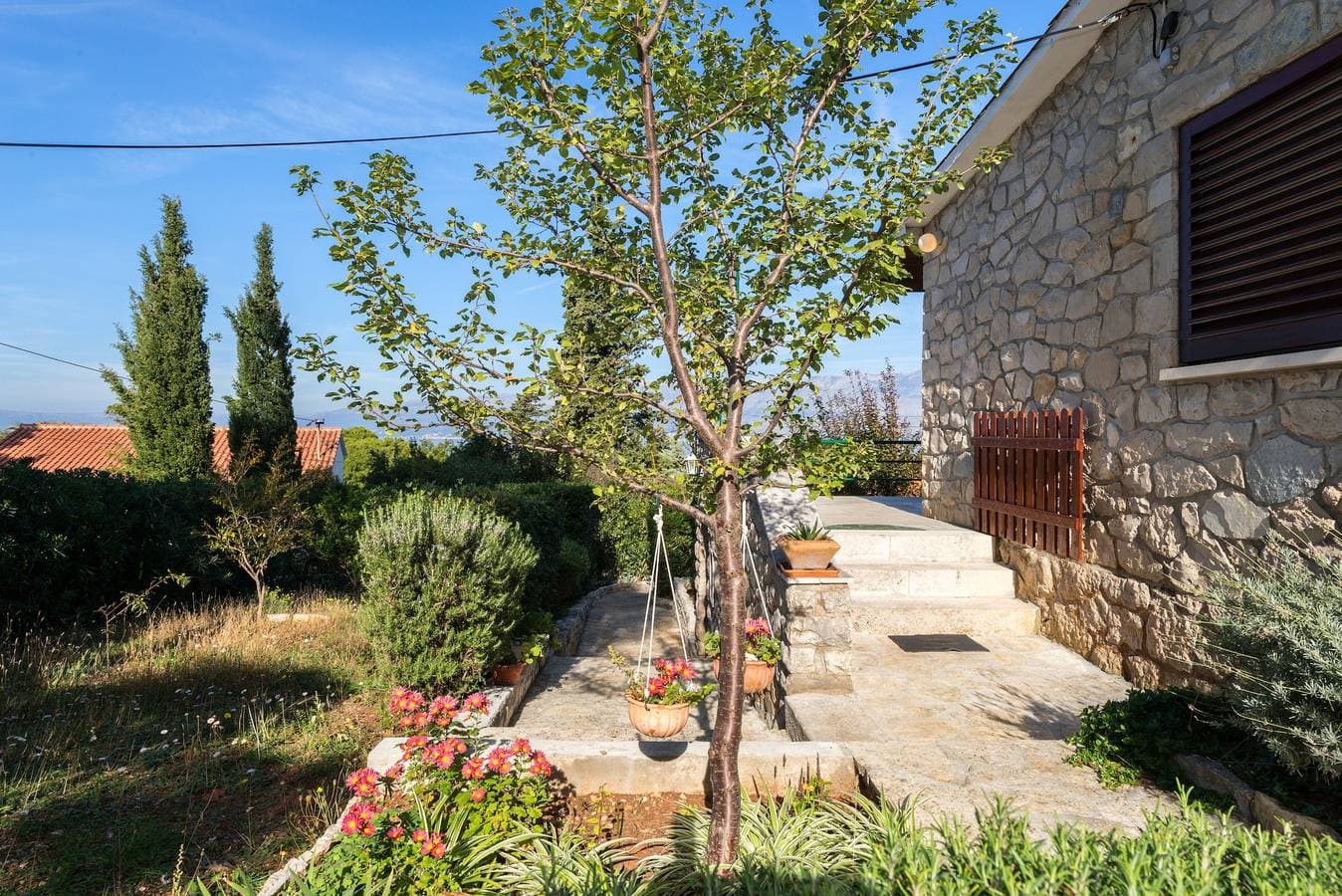 Foto 7 von 34: 2-Zimmer-Haus mit Terrasse und Meerblick Postira, Brac K-6052