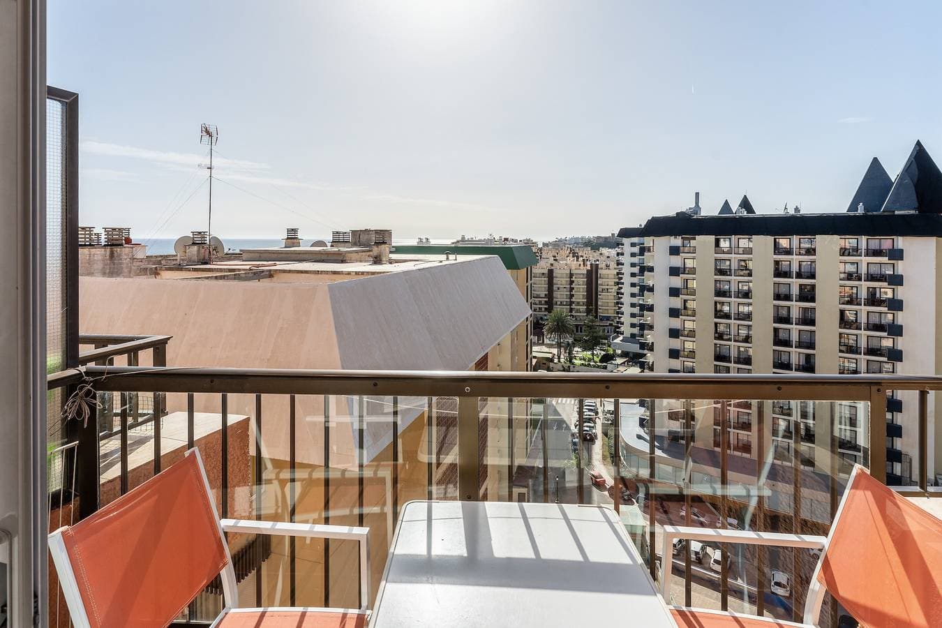 Foto 3 von 20: Ferienwohnung "Apartamento Playa 5 Primera Linea" mit Meerblick, Privatterrasse und WLAN