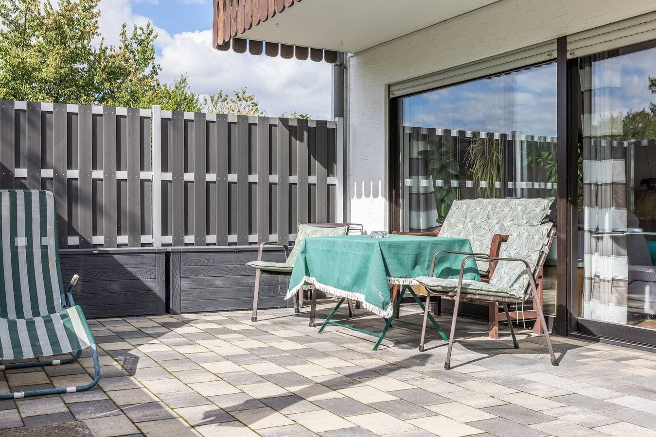 Foto 2 von 26: Ferienwohnung 'Dörnbergblick Klinge' mit privater Terrasse und WLAN