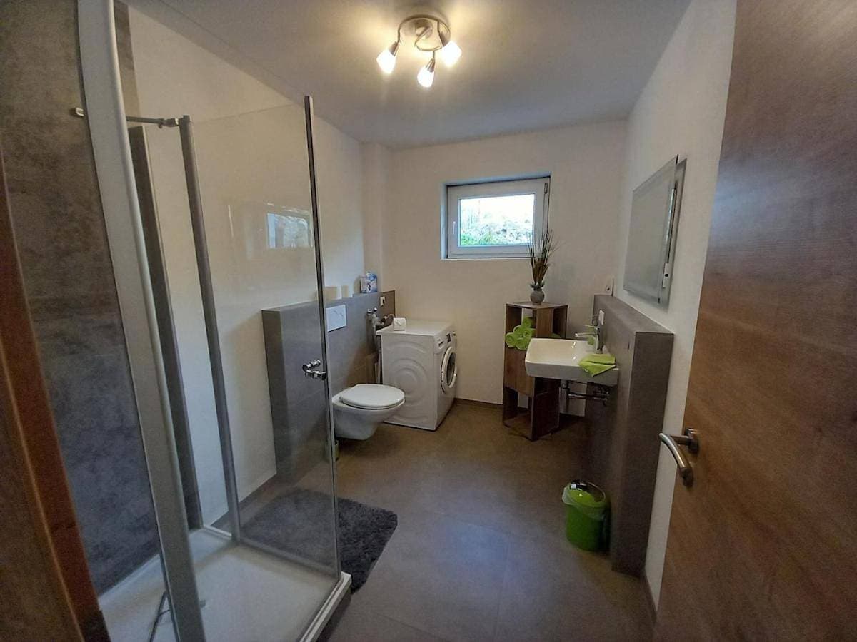 Foto 5 von 18: Two-Bedroom Apartment