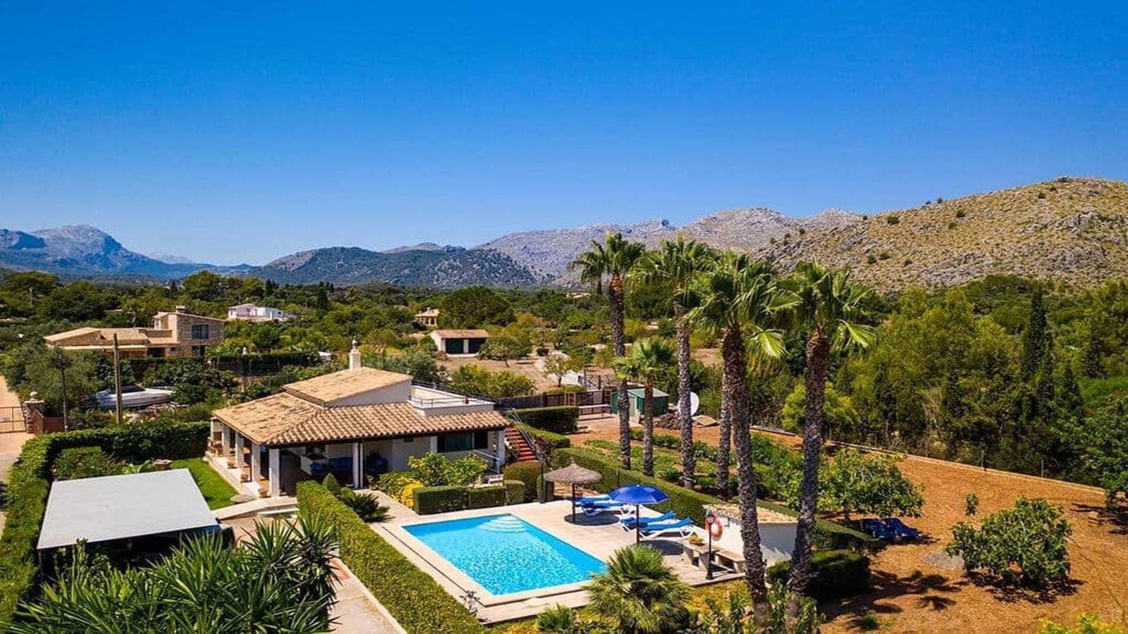 Foto 2 von 28: Villa 'Pantina' mit Pool & WLAN