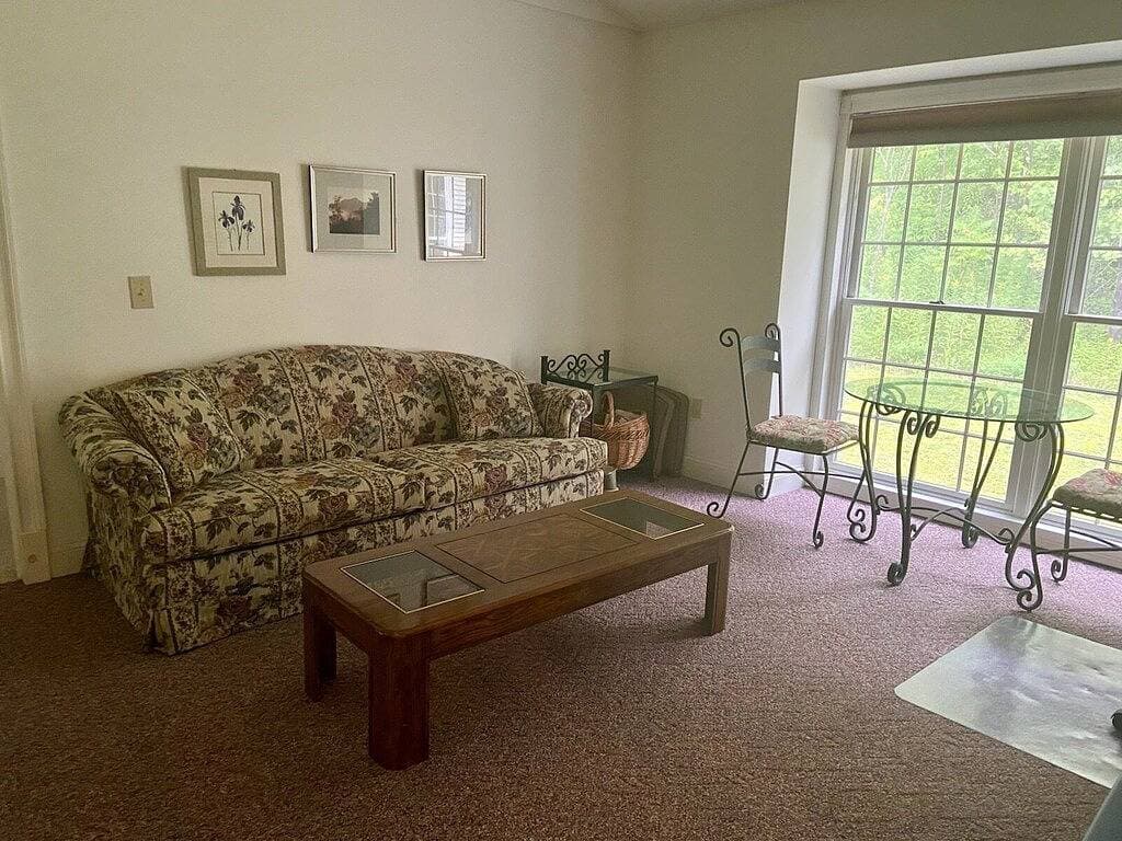Foto 12 von 28: Private home on 37 acres with stunning mountain views