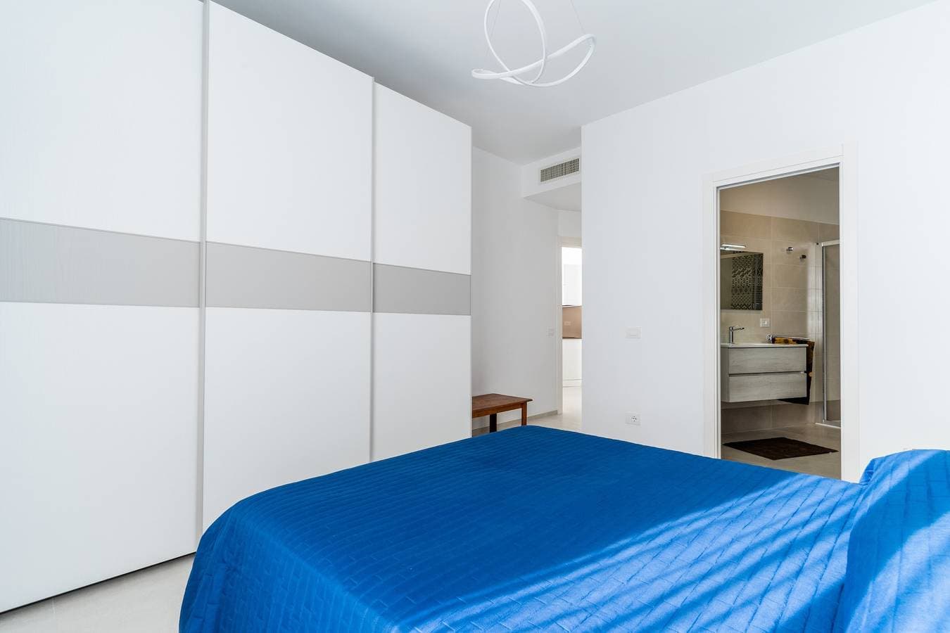 Foto 11 von 27: Ferienwohnung 'Suite Buena Vista' mit Meerblick, Balkon und Klimaanlage
