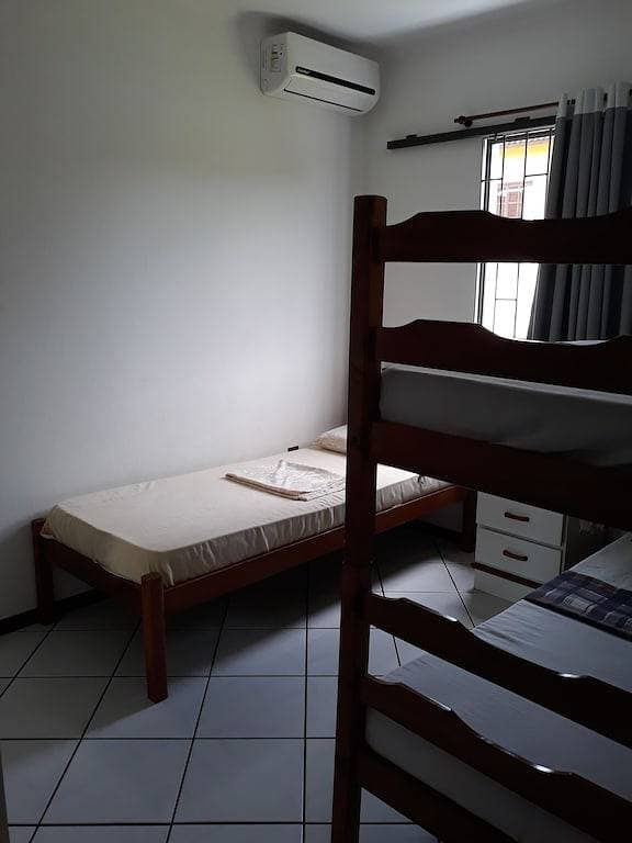 Foto 12 von 48: Großartige Wohnung im Reihenhausstil - Santinho/Ingleses.