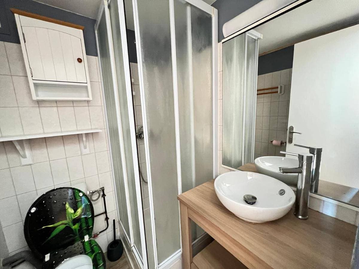 Foto 4 von 14: One-Bedroom Apartment