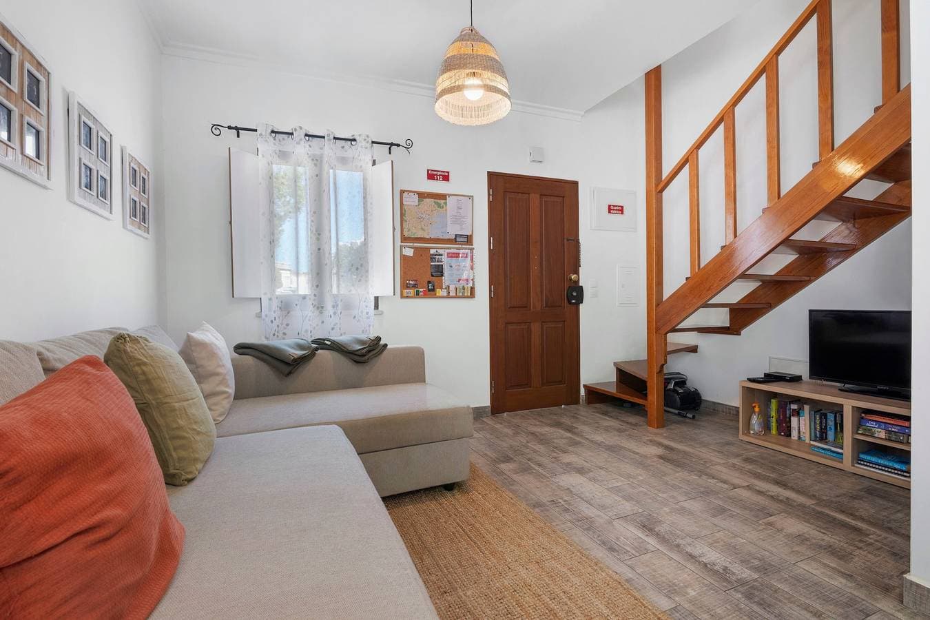 Foto 5 von 22: Ferienwohnung 'Do Alto' mit Privatterrasse, Wi-Fi und Klimaanlage
