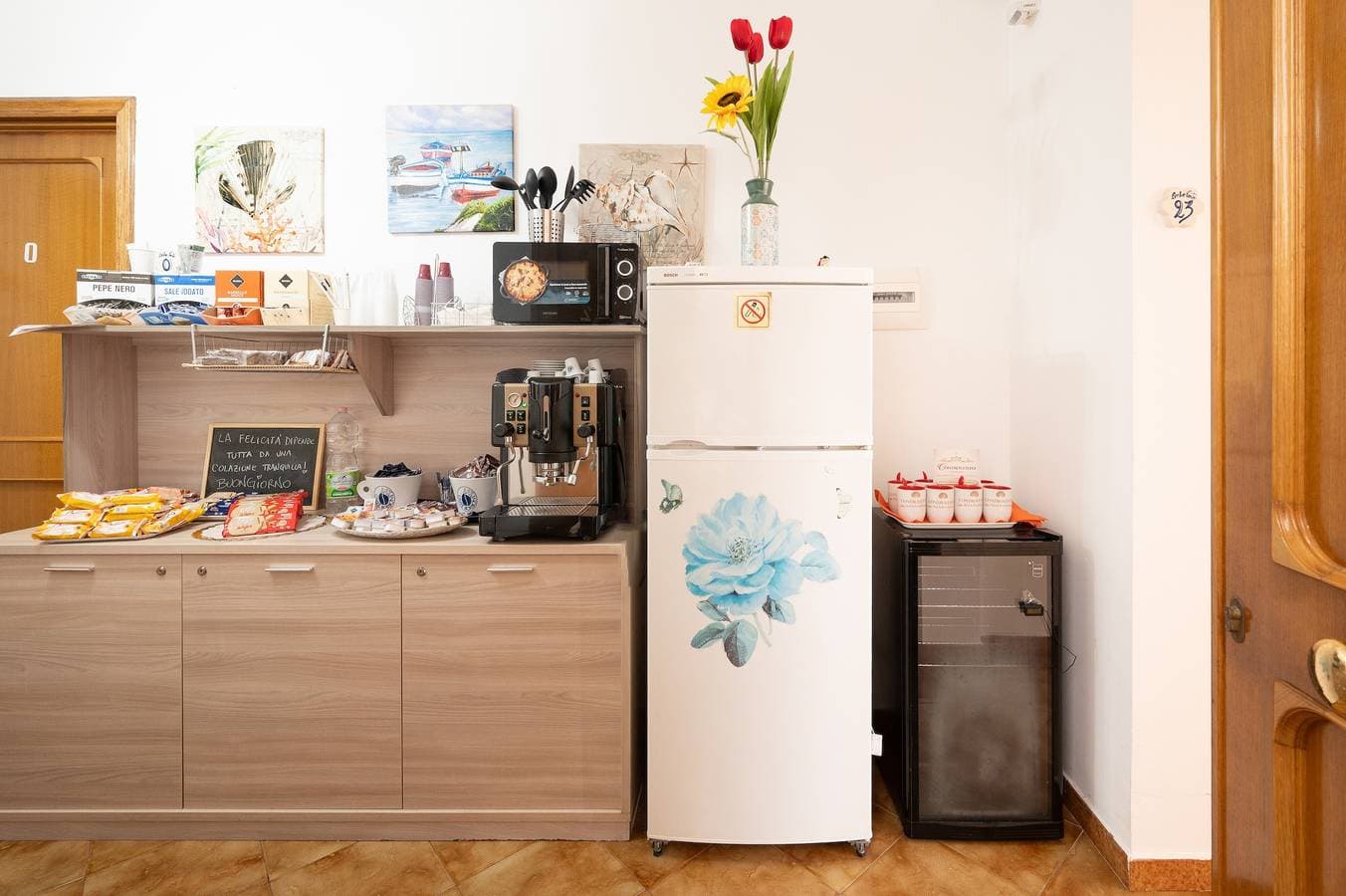 Foto 8 von 43: Doppelzimmer mit privatem Balkon und Meerblick