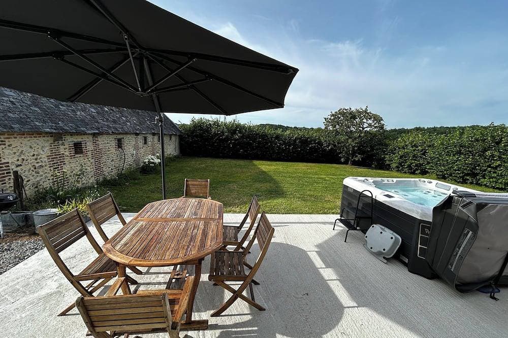 L'Etape Normande ~ country house with Jacuzzi 1