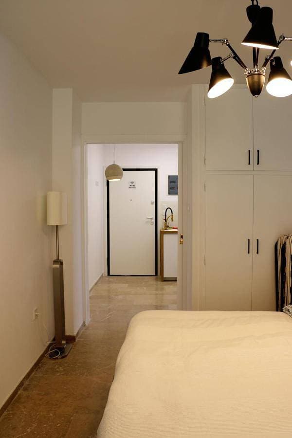 Foto 5 von 14: One-Bedroom Apartment