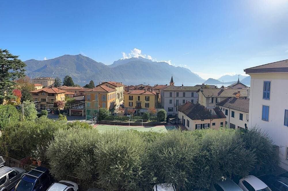 Casa Angiolina, centro paese, meravigliosa vista lago 1