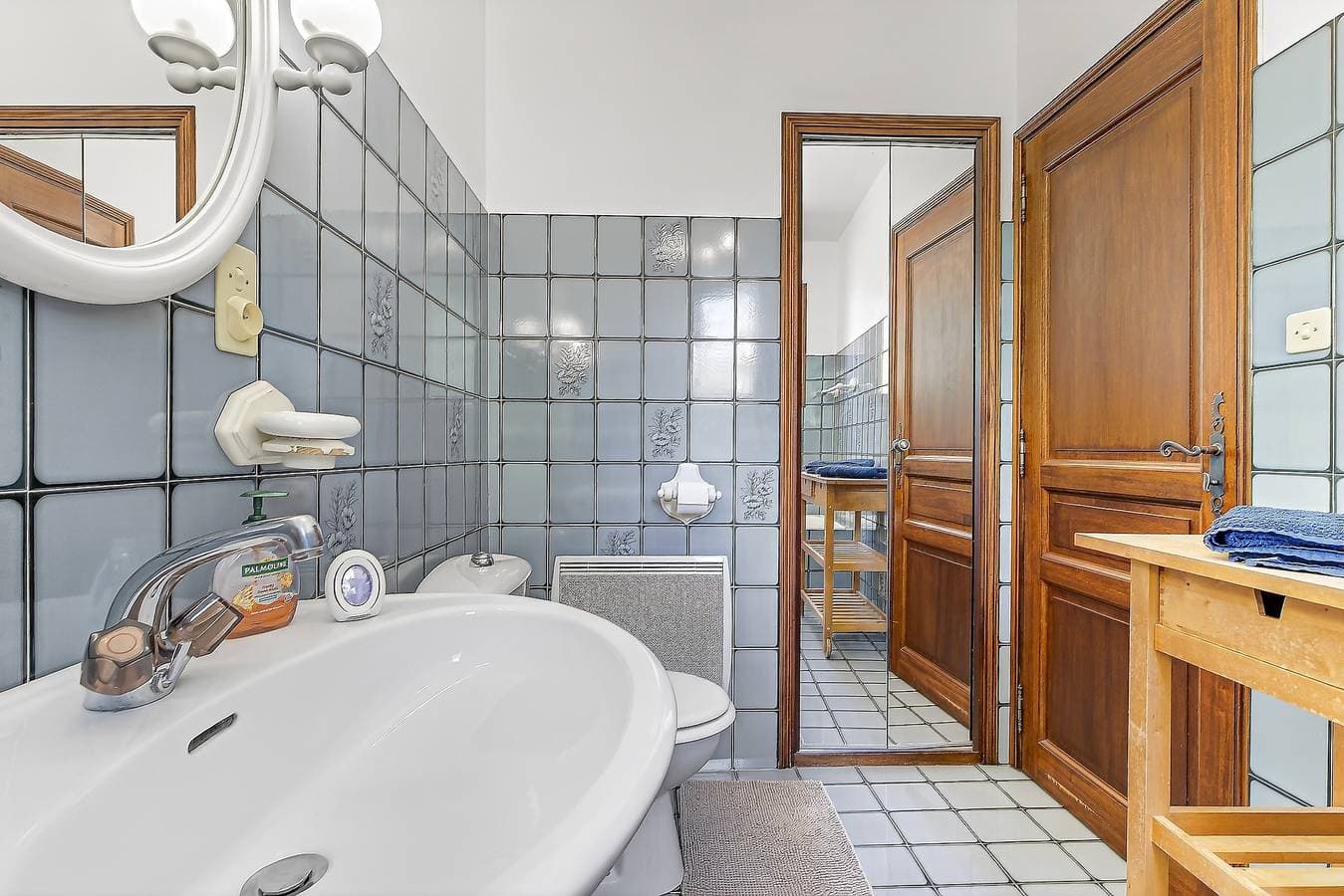 Foto 12 von 39: Gästezimmer Corail 18 m² – Bergblick & privater Pool