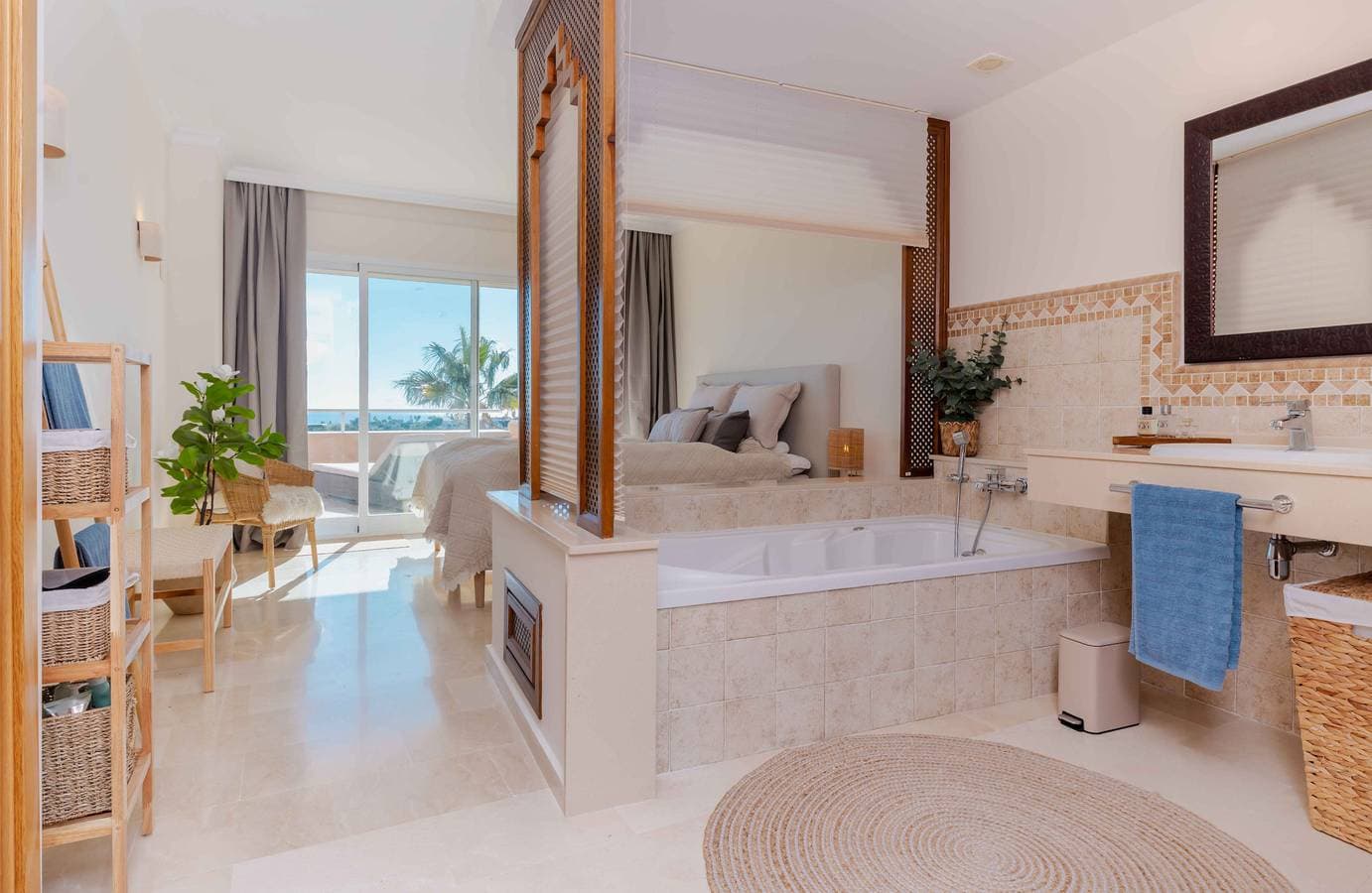Foto 11 von 34: Malibu Mansion