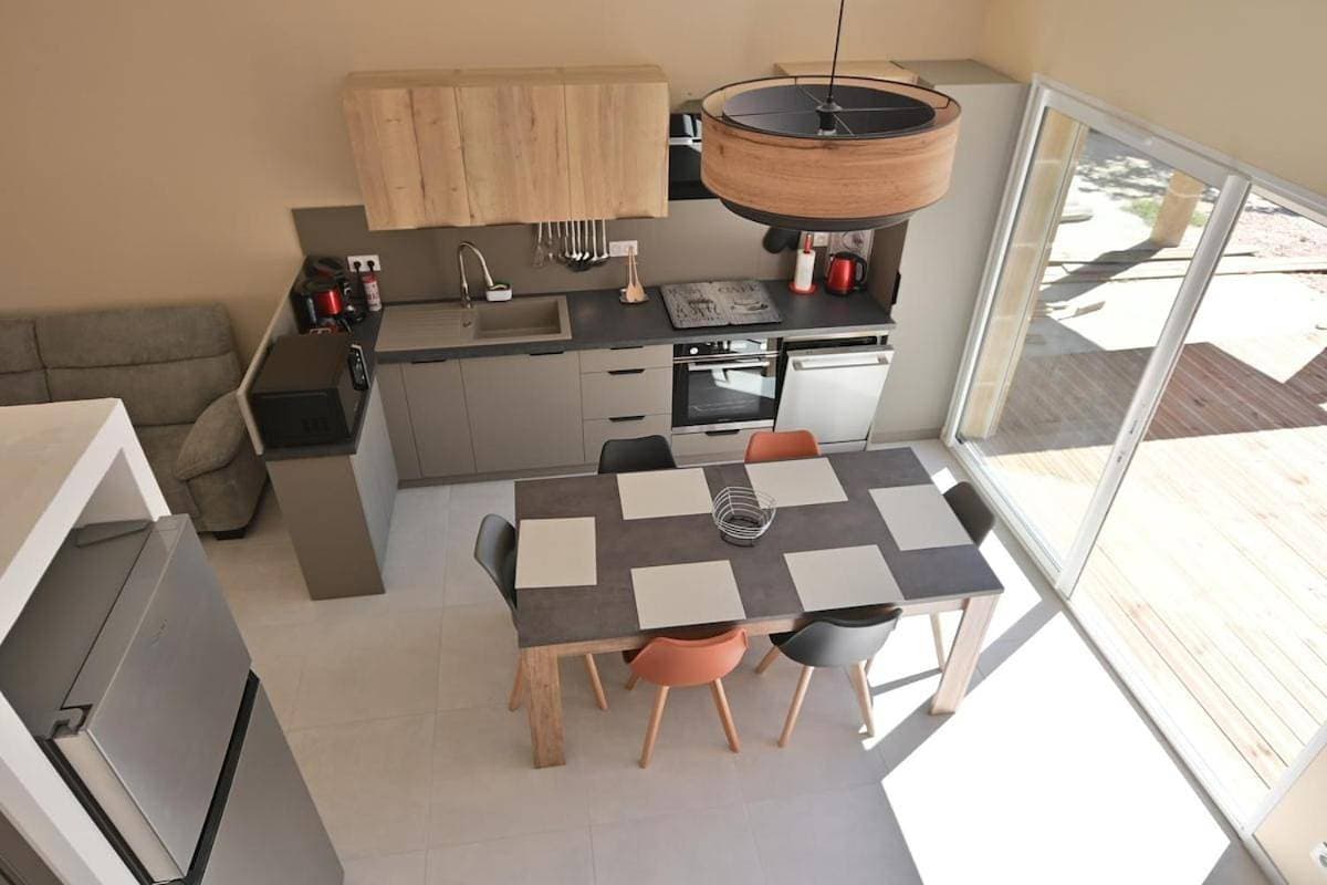 Foto 10 von 21: Three-Bedroom House