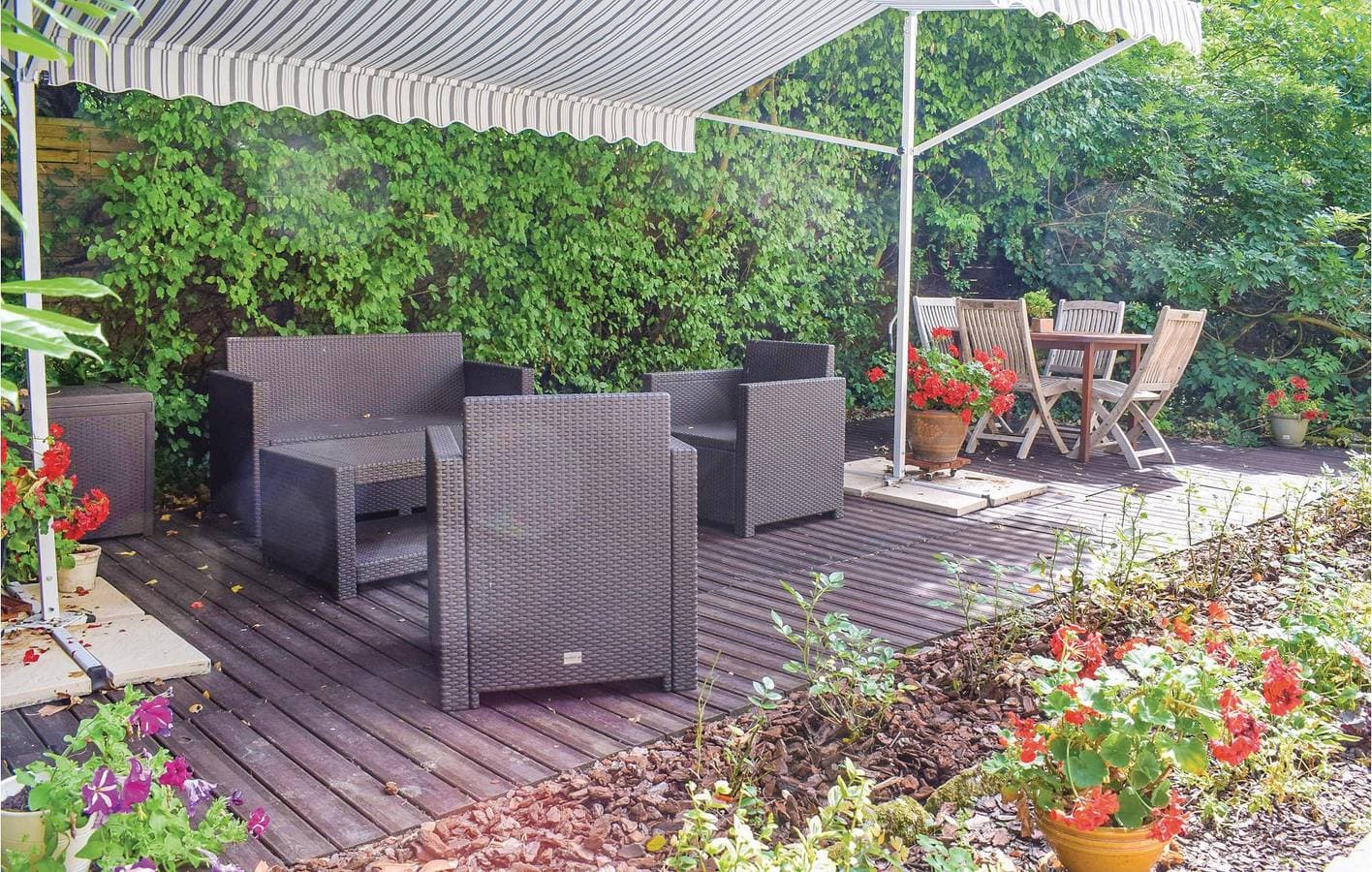 Foto 7 von 26: Gartenapartment mit WiFi, Parkplatz und Aussicht