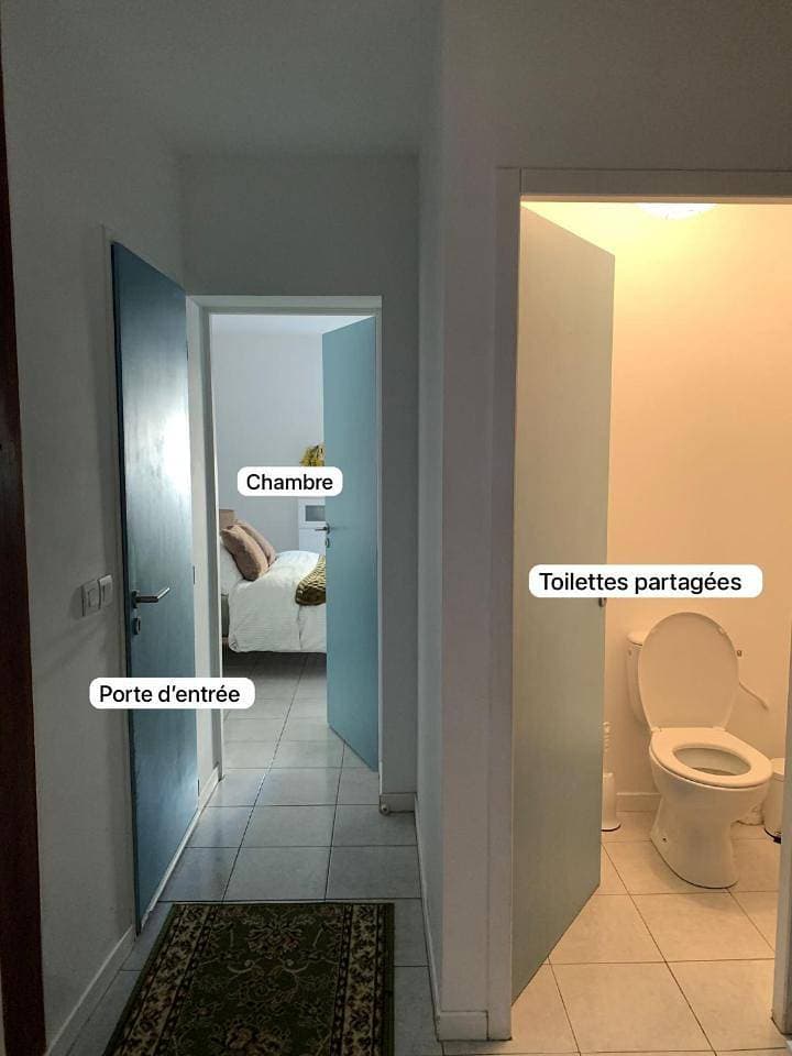 Foto 7 von 13: Double Room with Private Bathroom