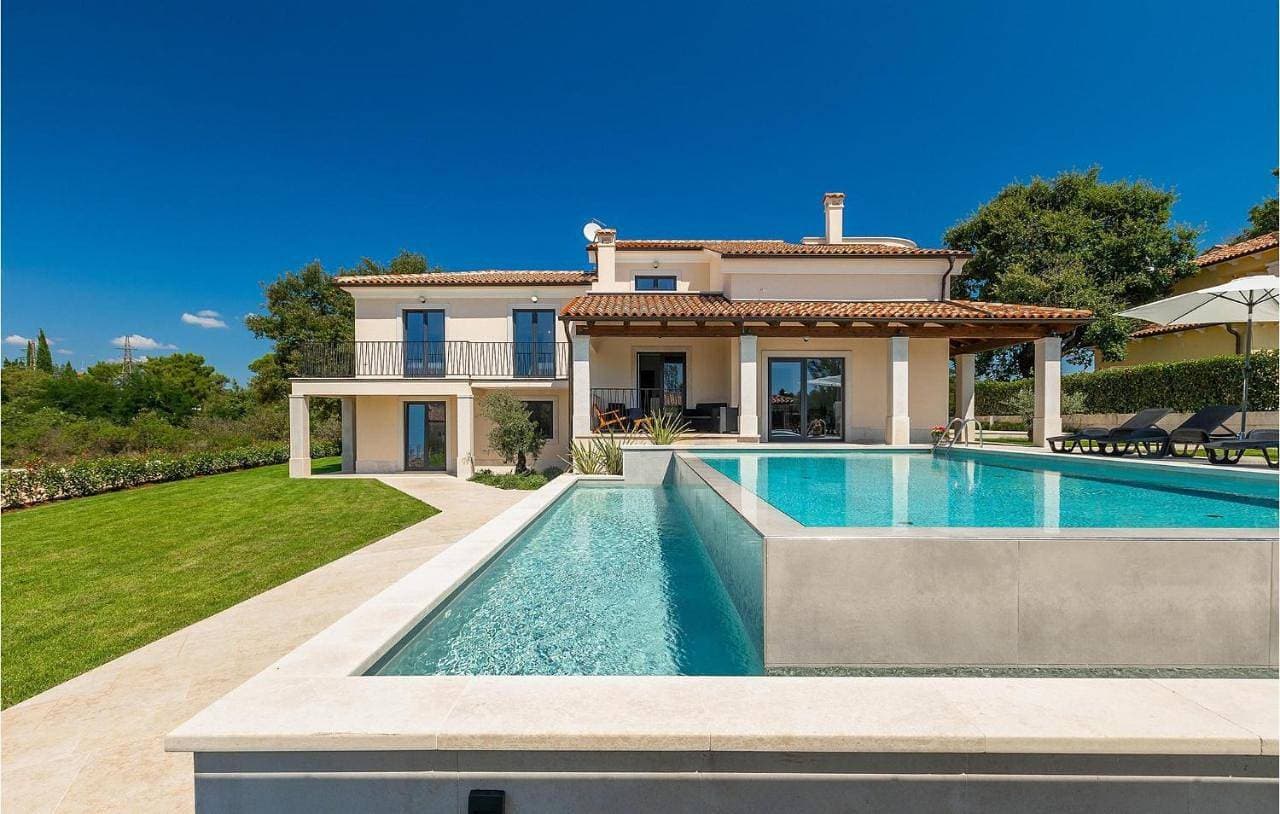 Villa La Fierra 1