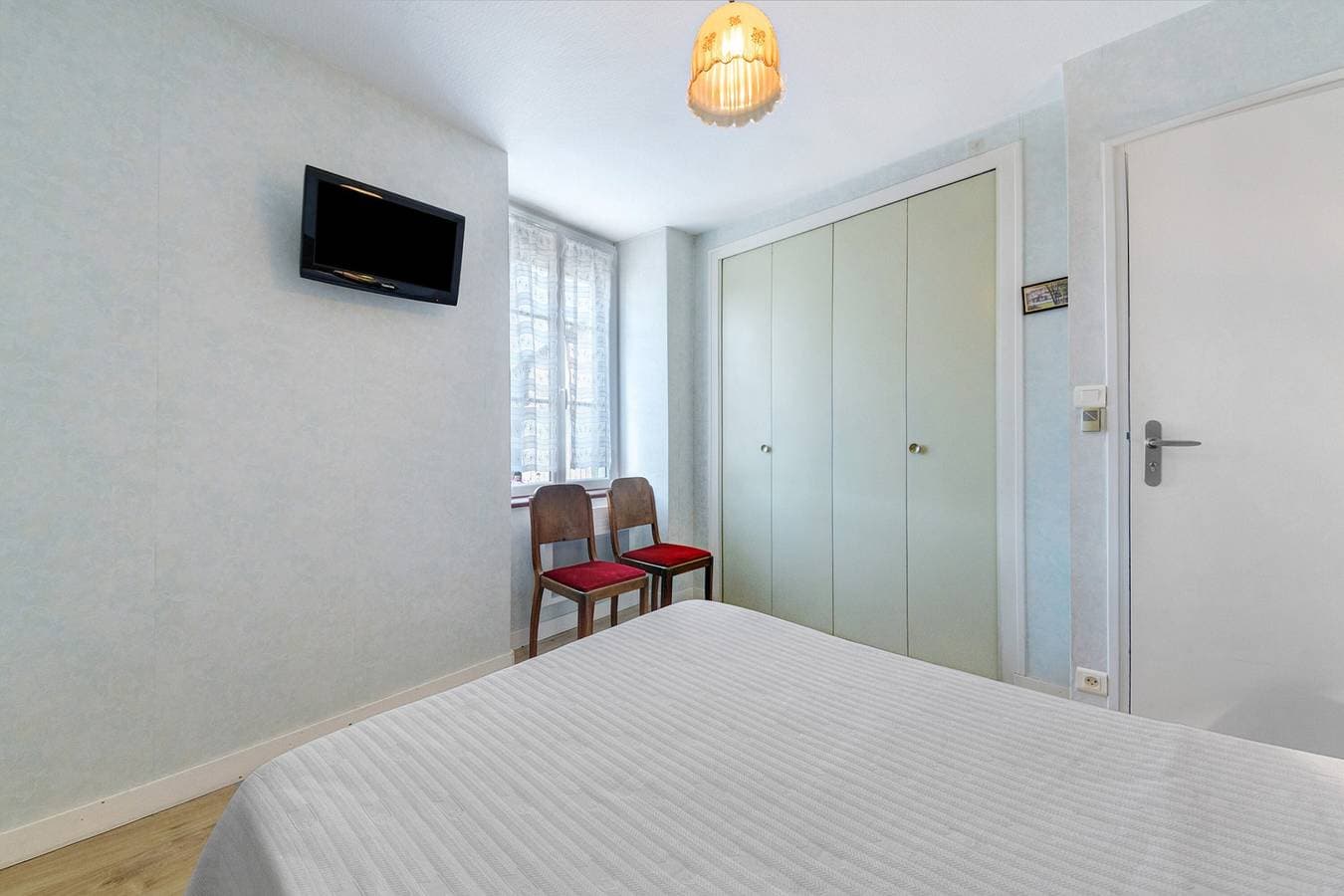 Foto 5 von 25: Gästezimmer „Chambre 2“ mit Gemeinschaftsgarten und WLAN