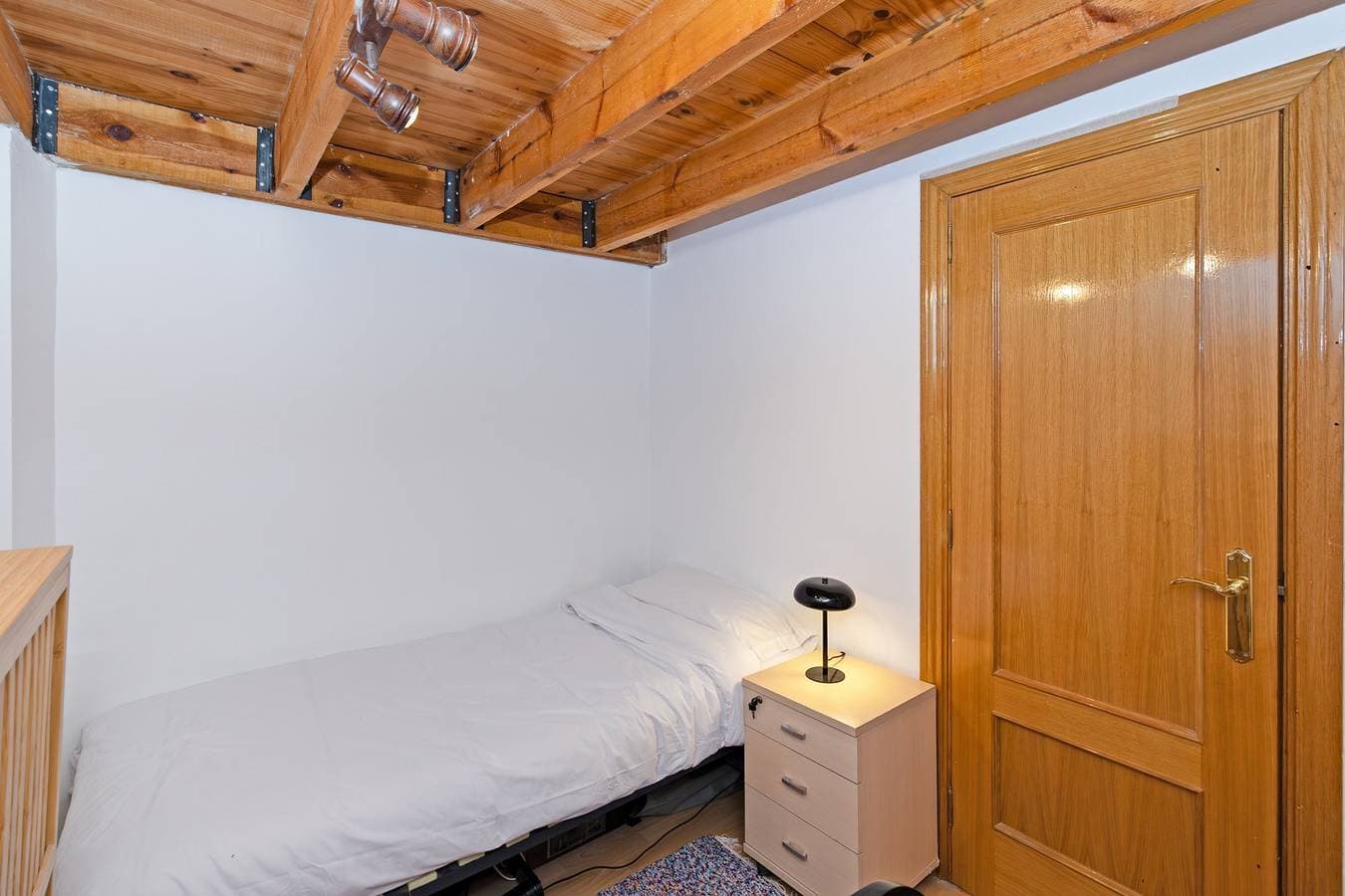Foto 11 von 23: Ferienwohnung für 3 Personen mit Balkon