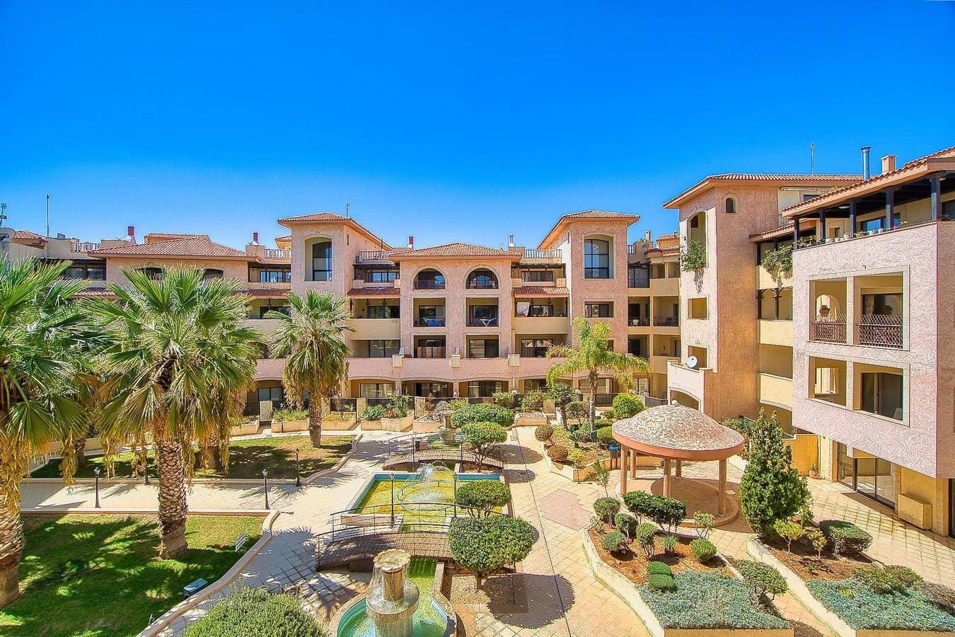 Foto 10 von 12: Queen Gardens R313 in Pafos