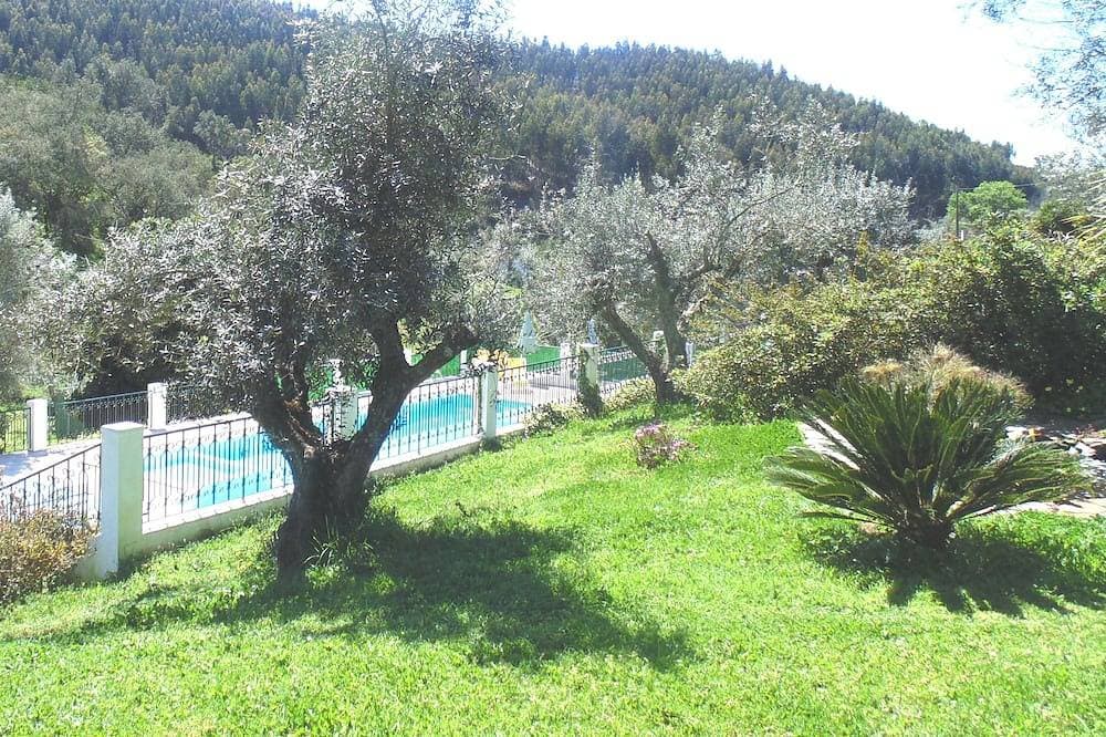 Villa in Relíquias, Alentejo mit Pool und Blick auf die Berge 1