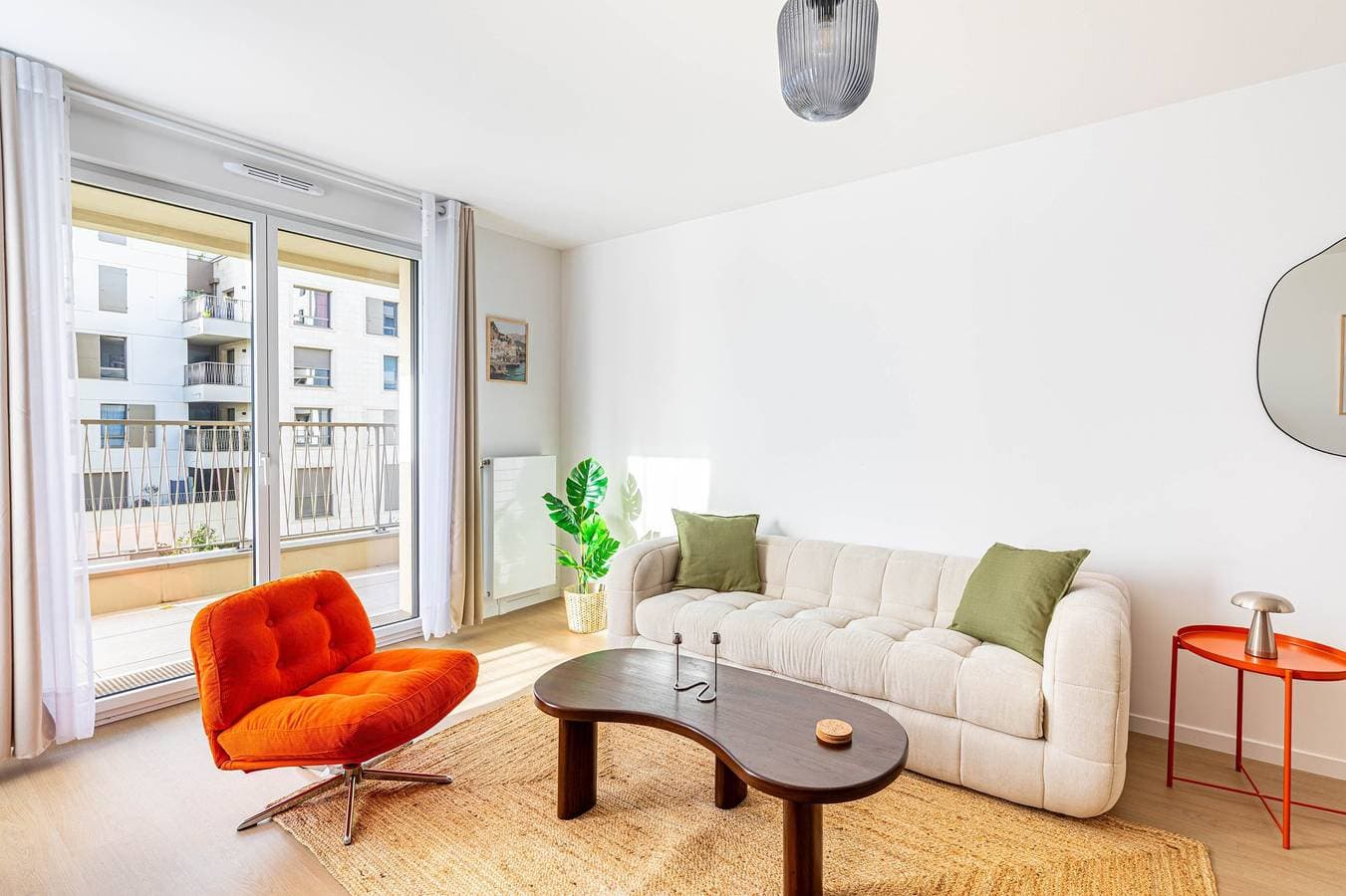 Foto 2 von 18: Ferienwohnung für 4 Personen mit Terrasse