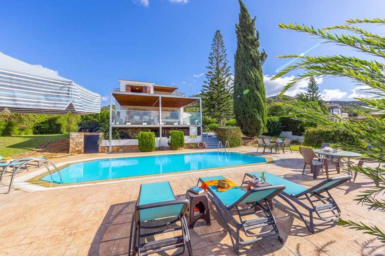 Foto 2 von 40: Villa für 6 Personen mit Garten