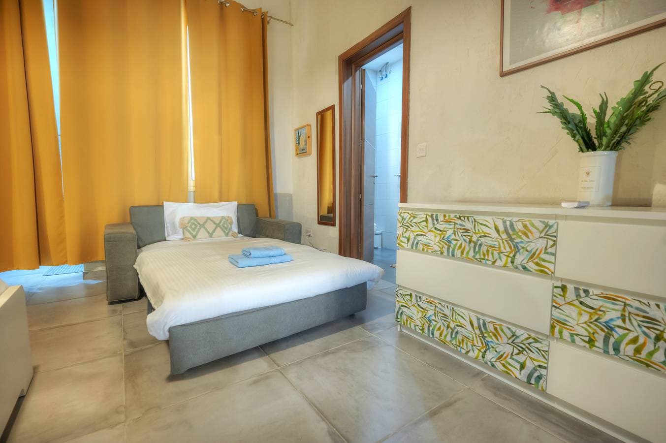 Foto 8 von 35: Ferienwohnung für 5 Personen mit Balkon