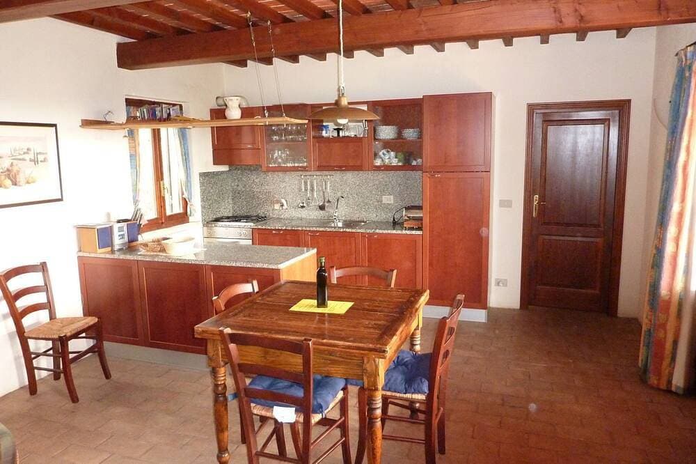Foto 12 von 29: Ferienhaus für 6 Gäste mit 75m² in Guardistallo