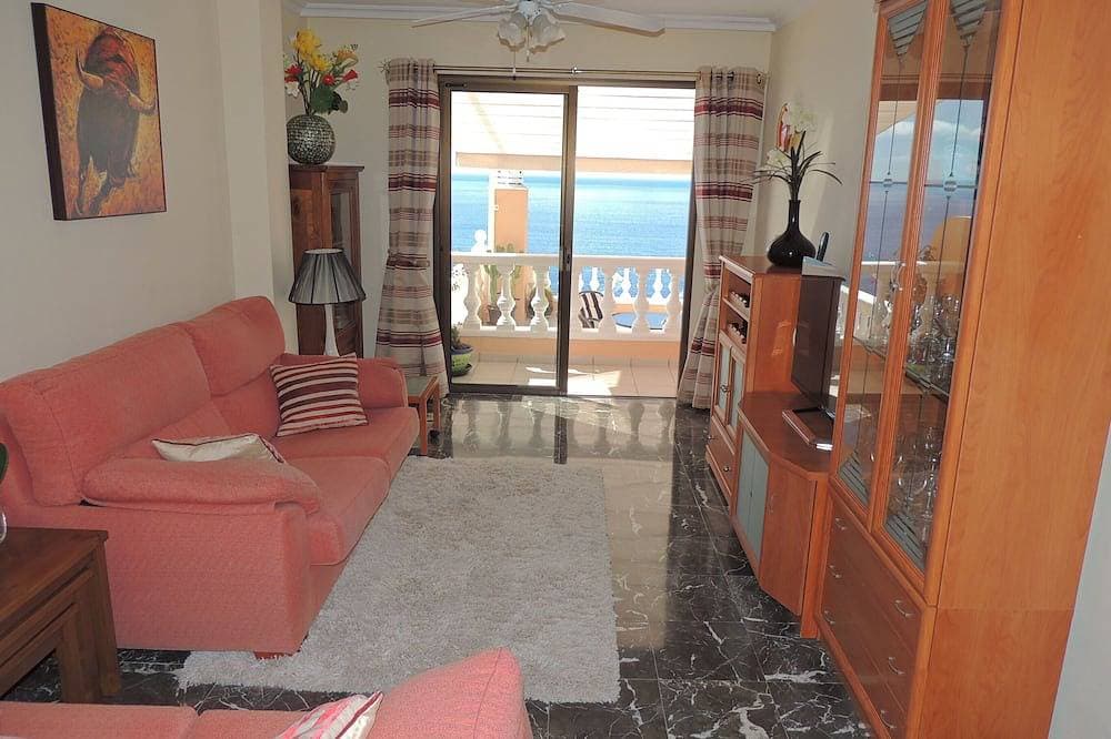 Foto 3 von 30: Spektakuläre Sonnige Wohnung Mit WIFI, Pool, Panorama-Klippe Und Meerblick.