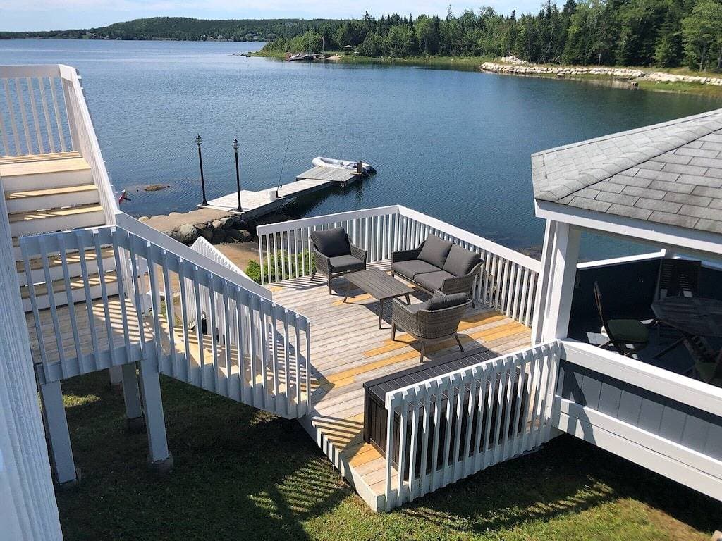 Foto 5 von 36: Cottage Cove Oceanfront Retreat