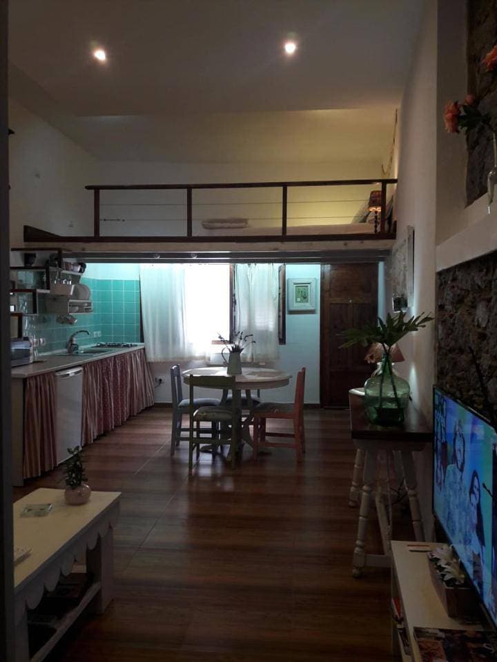 Foto 7 von 58: Two-Bedroom Apartment