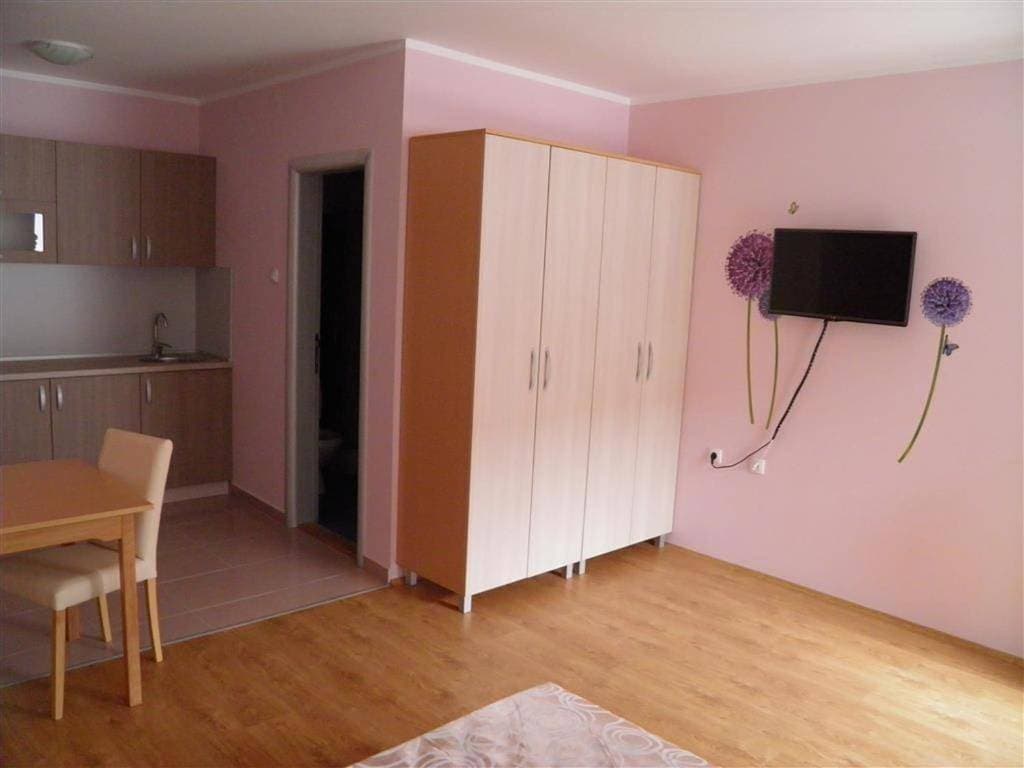 Foto 5 von 9: Double Room with Balcony