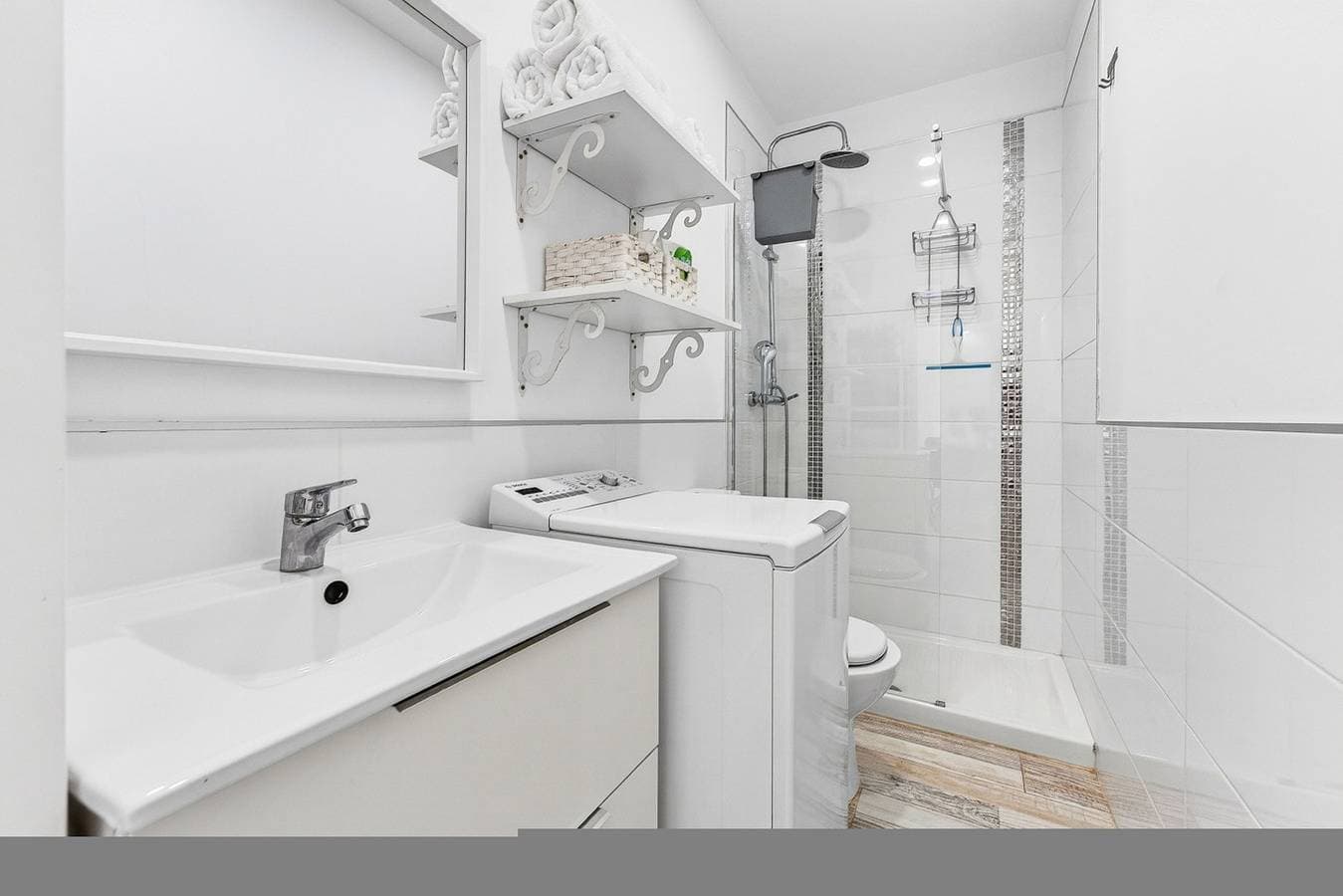 Foto 13 von 48: Ferienwohnung für 6 Personen mit Meerblick
