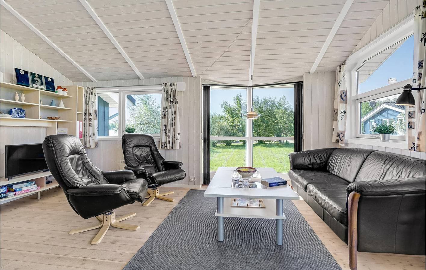 Foto 4 von 18: Ferienhaus für 4 Personen mit Terrasse