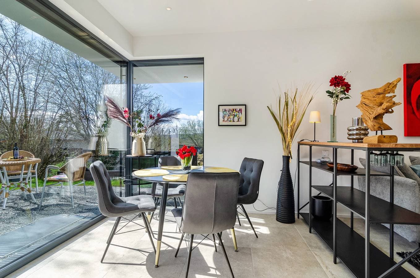 Foto 5 von 22: Ferienwohnung 'Design Mettnaublick' mit Seeblick, privater Terrasse und WLAN