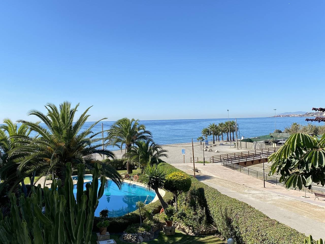 Stella Maris Beachfront 1A 1