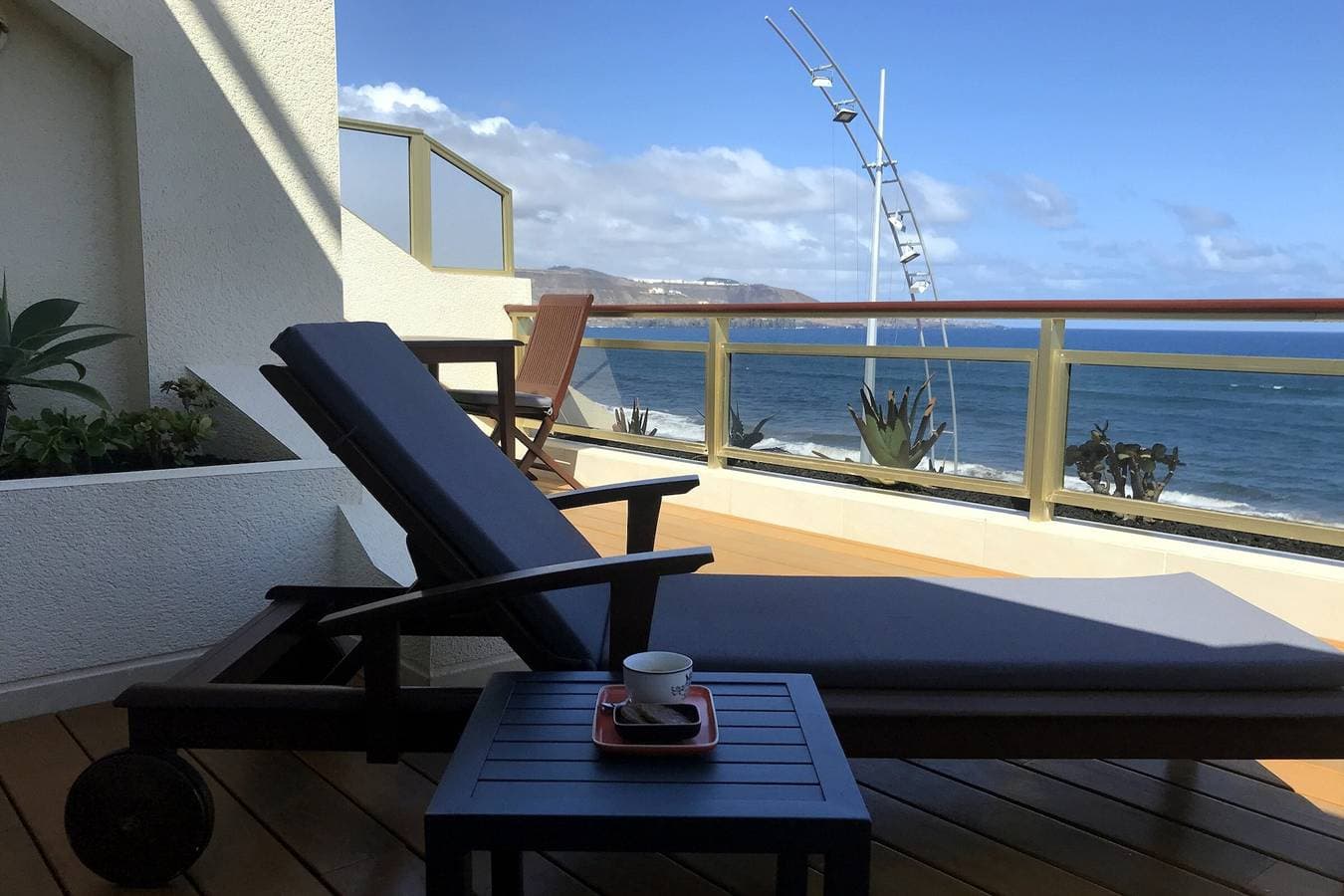 Foto 7 von 45: Apartment „Fabulous Canteras First Beachfront“ mit Meerblick, WLAN und Terrasse