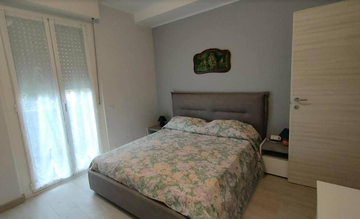 Foto 7 von 31: One-Bedroom Apartment