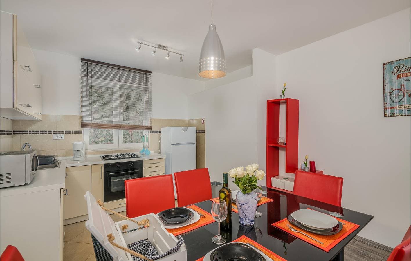 Foto 11 von 21: Gemütliche Ferienwohnung mit Terrasse, nur wenige Schritte vom ruhigen Strand und erstklassigen Annehmlichkeiten entfernt