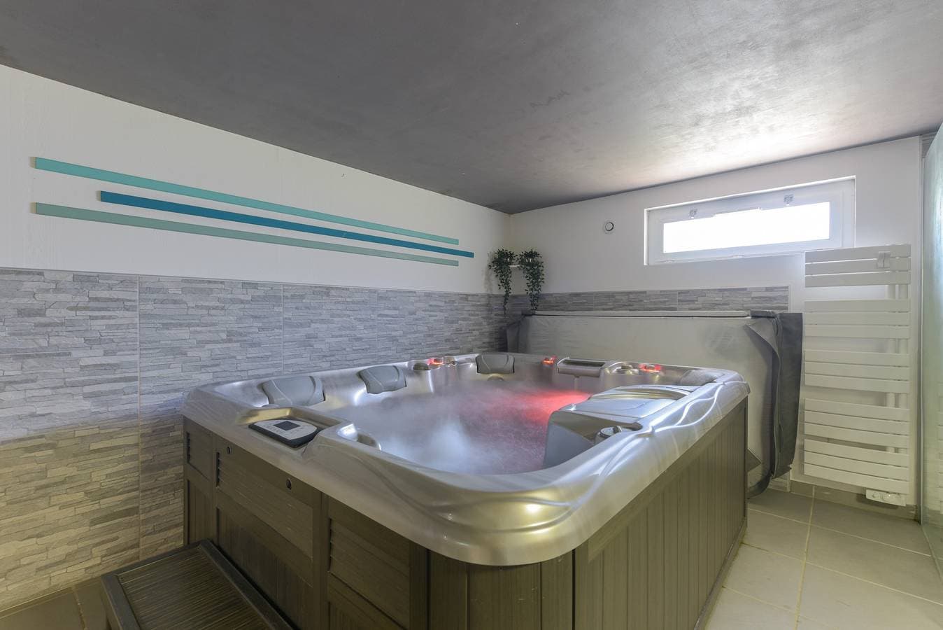 Foto 2 von 27: Villa 'De La Douloustre' mit Bergblick, Wi-Fi und Klimaanlage
