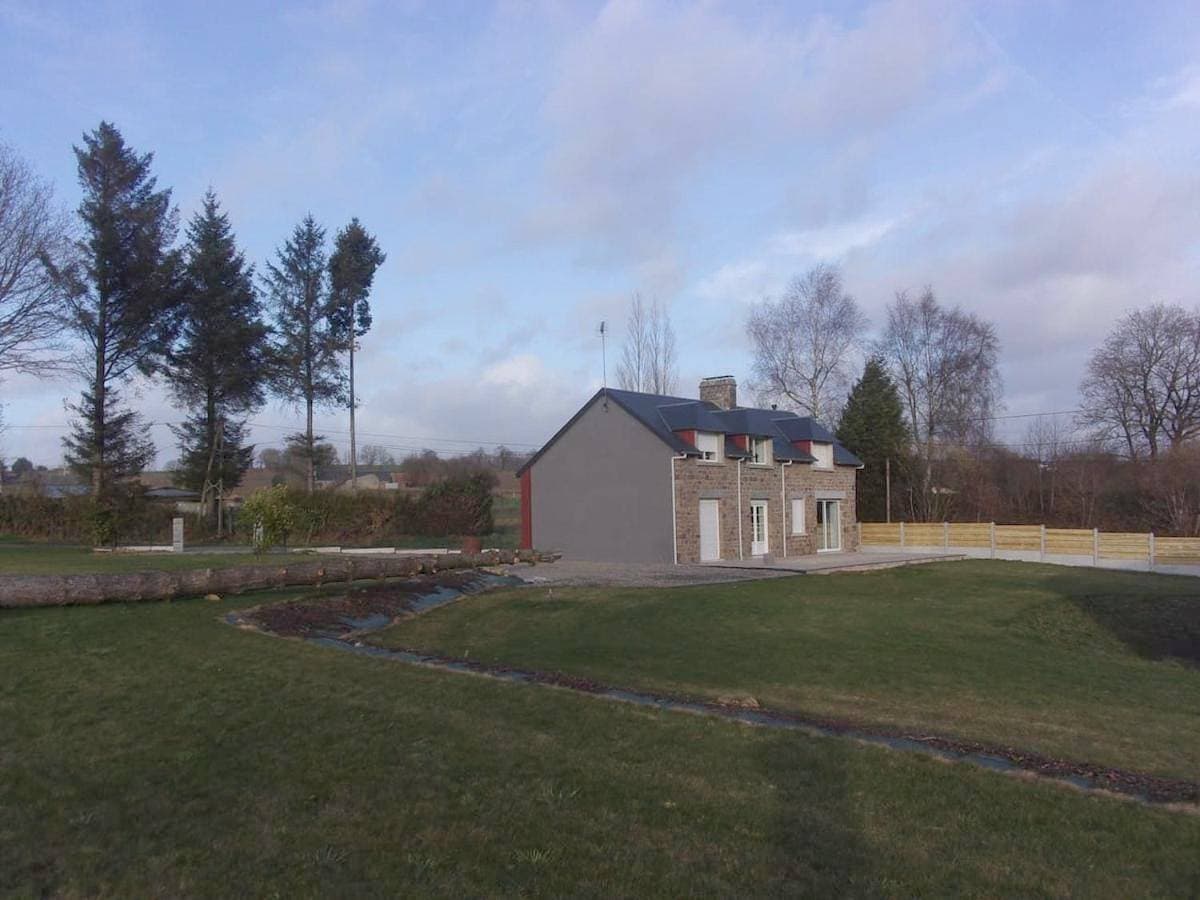 Foto 3 von 17: Three-Bedroom House