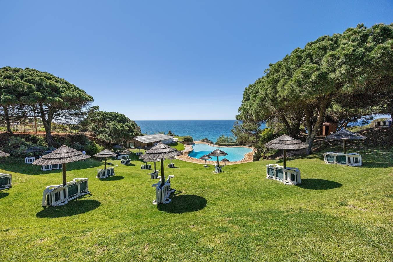 Foto 4 von 39: Villa „V-Blue“ mit privatem Pool, WLAN und Klimaanlage