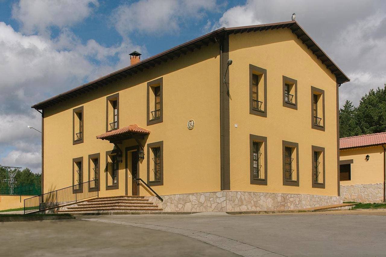Centro Río Lobos 1